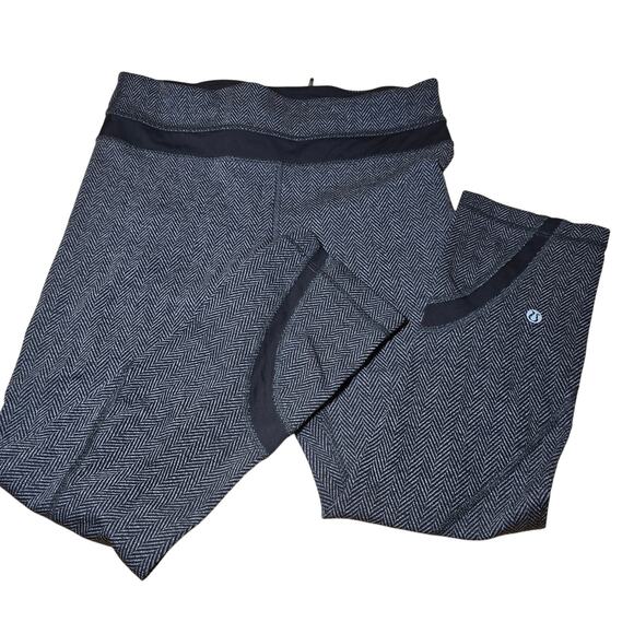 Lululemon Run Inspire Crop II Giant Herringbone Black Heathered Size 6 - Picture 1 of 4